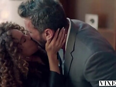 Mamada, Morena, Estilo perrito, Pies, Pajear, Lamidas, Chupando, Tetas