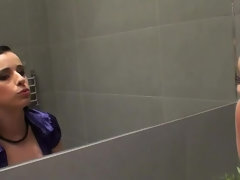 Leie, Fußfetisch, Masturbation, Pissen, Satin, Solo, Strümpfe, Spielzeuge