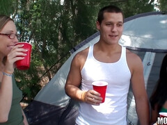 Kont, Lieveling, Pijpbeurt, Lul, Feest, Kut duiken, Tiener, Tieten likken