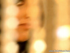 Брюнетки, Хд, Милф, Обнаженные, Натуральные, Голышом, Стриптиз, Дразнящие