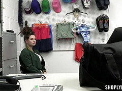 Leie, Grosse titten, Blasen, Dildo, Hundestellung, Aufs gesicht abspritzen