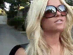 デカチン, 黒人, フェラチオ, イく瞬間, 顔射, 開帳, 淫乱熟女, パンティ