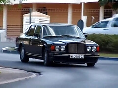 Anaal, Grote mammen, Blond, Pijpbeurt, Stel, Man die toekijkt, Trio, Bekijker