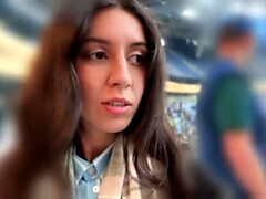 Sucer une bite, Tir de sperme, Mignonne, En levrette, Faciale, Petite amie, Public, Pute