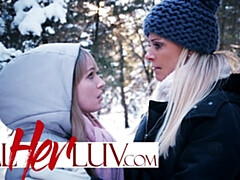 18 jaar, Vingeren, Hd, Lesbisch, Moeder die ik wil neuken, Klein, Tiener, Tieten likken