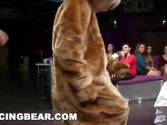 Gros seins, Sucer une bite, Dingue, Groupe, Hd, Talons, Fête, Rasée