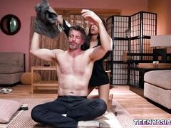 18 jaar, Aziatisch, Pijpbeurt, Hardcore, Hd, Likken, Kut duiken, Speelgoed