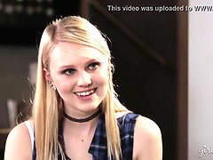 Красивые, Блондинки, Грудастые, Постарше, Милф, Мамочка, Мачеха, Молоденькие