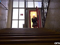 Grote mammen, Zwart, Blond, Pijpbeurt, Diep in de keel, Sperma in gezicht, Hd, Tieten likken