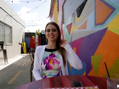 Жопа, Красотки, Ласковые ручки, Деньги, Натуральные сиськи, На природе, Пирсинг, Влажная