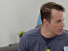 ブロンド, 茶髪の, 手コキする, ゴム, なめる, パンティ, 馬乗り, 剃毛