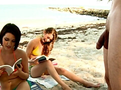 18 años, Rubia, Mamada, Morena, Sexo duro, Orgía, Trio, Tetas