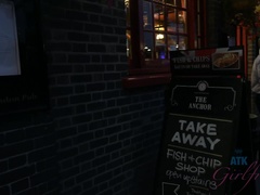 Amateur, Sucer une bite, Brunette brune, Éjaculation interne, Petite amie, Poilue, Léchez, Nénés