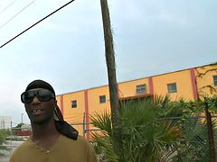 Amateur, Sucer une bite, Noir ébène, Homosexuelle, Branlette thaïlandaise, Interracial, De plein air, Public