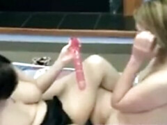 Amateur, Rubia, Morena, Universitaria, Casero, Lesbiana, Tetas, Juguetes