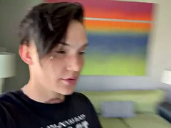 Tussi, Pummelig, Hardcore, Lesbisch, Strapon, Tätowierung, Flotter dreier, Titten