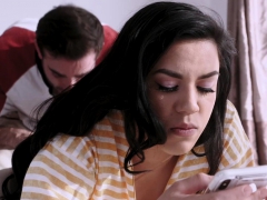 Pijpbeurt, Bruinharig, Hondjeshouding, Europees, Hardcore, Hd, Moeder die ik wil neuken, Trio