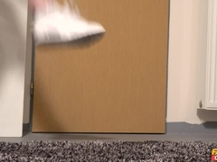 Leie, Hundestellung, Aufs gesicht abspritzen, Handjob, Massage, Öl, Pov, Nass