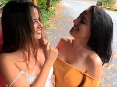 Nahaufnahme, Doppelpenetration, Extrem, Fingern, Küssen, Masturbation, Solo, Weibliche ejakulation
