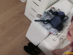 Cul, Sucer une bite, En levrette, Bureau, Pov