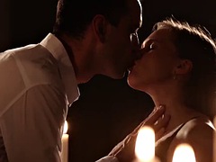 Lieveling, Bondage discipline sadomasochisme, Grote lul, Pijpbeurt, Vingeren, Hardcore, Zoenen, Ondergoed