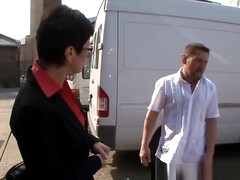 Blasen, Klassisch, Kehlenfick, Fingern, Reif, Orgasmus, Im freien, Titten