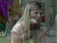 Babe Scarlet Red Fucked Her Bff Veruca