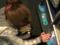 Leie, Blasen, Besamung, Fussjob, Höschen, Piercing, Pov, Rasiert