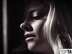 Grote mammen, Sperma in mond, Gezin, Stiefmoeder, Taboe, Tiener, Trio