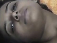 Branlette thaïlandaise, Indienne, Adolescente