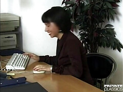 Gyongy and Michelle, Full Anal Service Secretaries