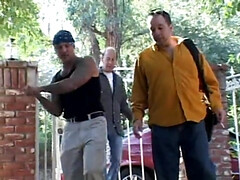 Amerikanisch, In den arsch, Schönheit, Braunhaarige, Schwanz, Hd, Einschiebung, Flotter dreier