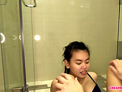 Asiático, Cuarto de baño, Morena, Coño, Tatuaje, Inodoro