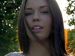 Amateur, Gros cul, Gros seins, Brunette brune, Doigter, Masturbation, Maigrichonne, Adolescente