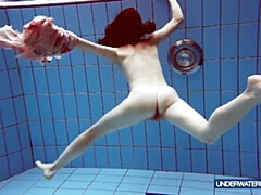 18 jahre, Frau, Hd, Natürlich, Rotschopf, Rasiert, Dürr, Unter wasser