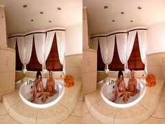Tridimensionnel, Blonde, Tchèque, Doigter, Embrassement, Masturbation, Pov, Mouillée