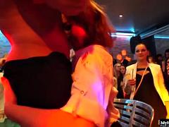 Jennie has been to the strip club before,: Blowjob, Amateur  Oral Sex Porn