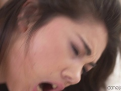 Pijpbeurt, Hondjeshouding, Sperma in gezicht