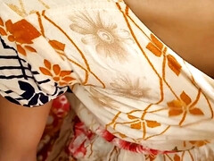 18 jahre, Arsch, Blasen, Spermaladung, Indisch, Muschi, Jungendliche (18+), Titten