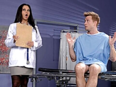 Belle grosse femme bgf, Gros cul, Gros seins, Sucer une bite, Médecin, En levrette, Mère que j'aimerais baiser, Jarretelles