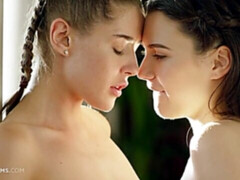 Lécher le cul, Brunette brune, Doigter, Embrassement, Lesbienne, Léchez, Seins naturels, Chatte