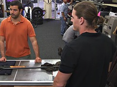 Leie, In den arsch, Grosser schwanz, Blasen, Schwul, Büro, Pov, Flotter dreier