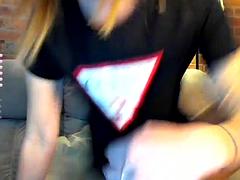Enthousiasteling, Lieveling, Blond, Seksspeelgoed, Masturbatie, Moeder die ik wil neuken, Alleen, Speelgoed