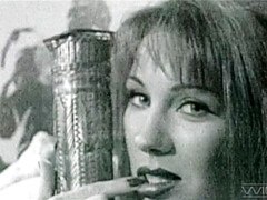 デカ尻, デカパイ, フェラチオ, 茶髪の, バック, 手コキする, オッパイの, ヴィンテージ