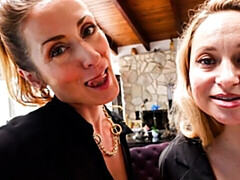 Grote mammen, Fetisj, Zoenen, Lesbisch, Likken, Masturbatie, Moeder die ik wil neuken, Kut duiken