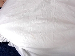 Chambre à dormir, Gros cul, Noire, Brunette brune, Tir de sperme, Faciale, Fille latino, Masturbation