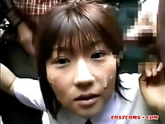 Asiatisch, Braunhaarige, Spermaladung, Aufs gesicht abspritzen, Gruppe, Japanische massage, Im freien