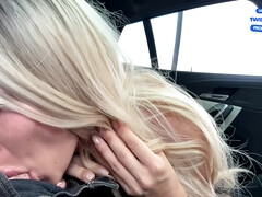 Rubia, Coche, Corridas, Fetiche, Despelote, Pantaletas, Pequeña, Medias largas
