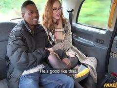 Auto, Brille, Behaart, Handjob, Interrassisch, Rotschopf, Jungendliche (18+), Titten