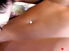 お尻, デカパイ, なめる, 淫乱熟女, 自然山雀, オマンコ, ティーン, オッパイの